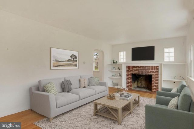 1406 SIMPSON FERRY RD, New Cumberland, PA 17070