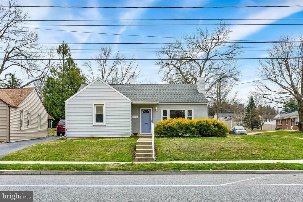 1406 SIMPSON FERRY RD, New Cumberland, PA 17070