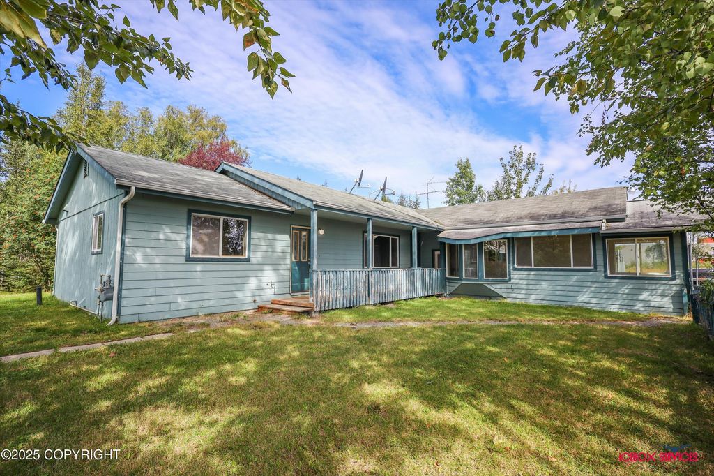 1266 S Johnson Road, Wasilla, AK 99623