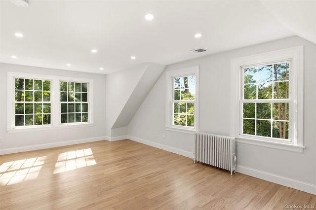 34 Old Field Road, Setauket, NY 11733