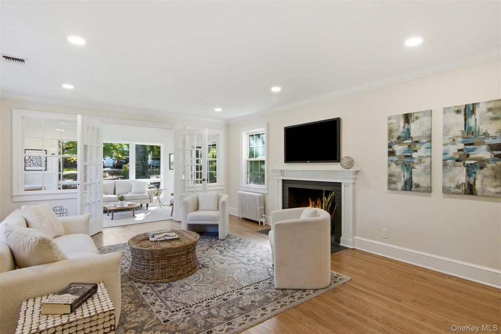 34 Old Field Road, Setauket, NY 11733 — photo 5