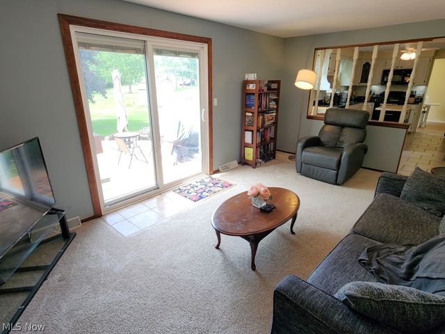 900 Berkshire Drive, Macedonia, OH 44056