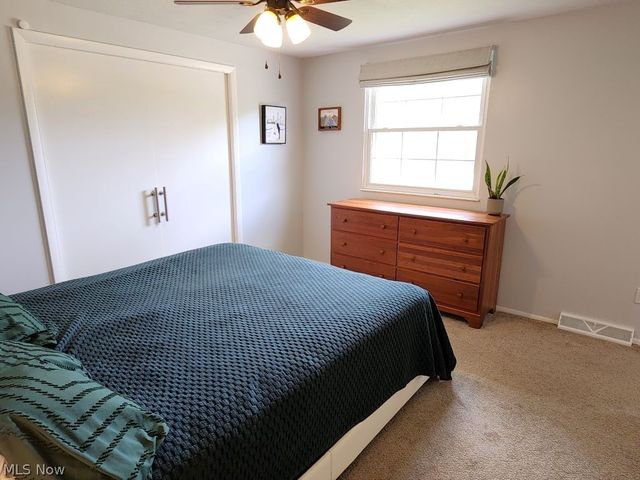 900 Berkshire Drive, Macedonia, OH 44056