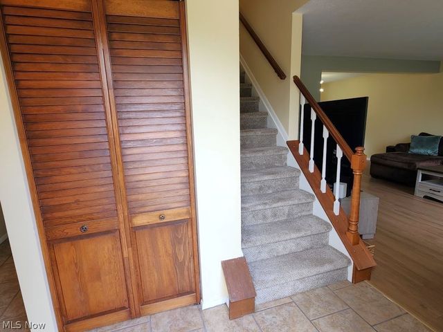 900 Berkshire Drive, Macedonia, OH 44056