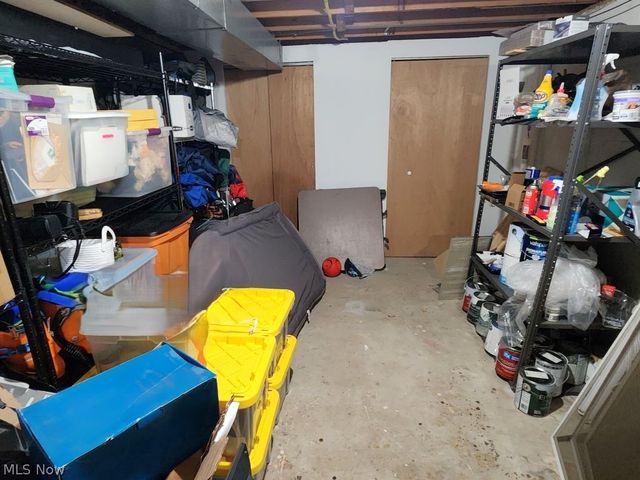900 Berkshire Drive, Macedonia, OH 44056