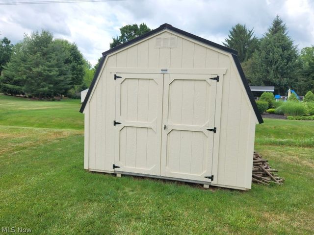 900 Berkshire Drive, Macedonia, OH 44056