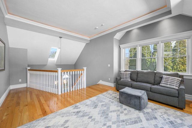 16 Quinns Way, Mashpee, MA 02649