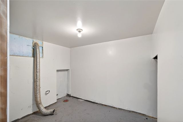 214 Geneva Road, Dayton, OH 45417