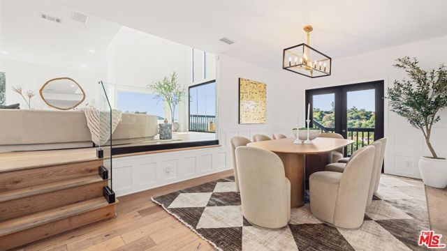 11559 Dona Teresa Drive, Studio City (los Angeles), CA 91604