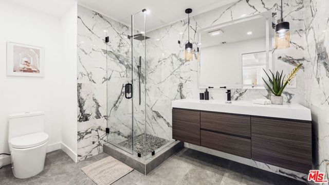 11559 Dona Teresa Drive, Studio City (los Angeles), CA 91604