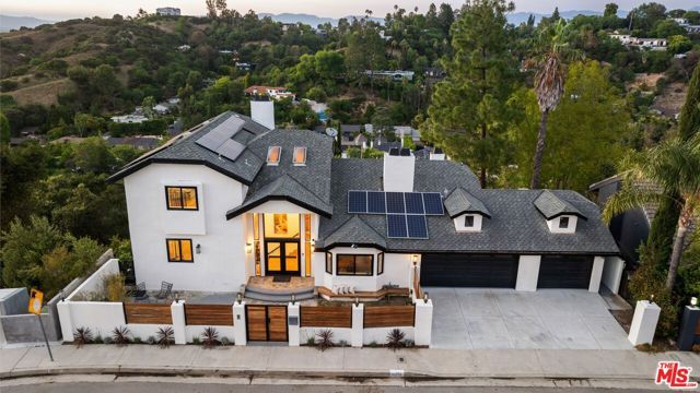 11559 Dona Teresa Drive, Studio City (los Angeles), CA 91604
