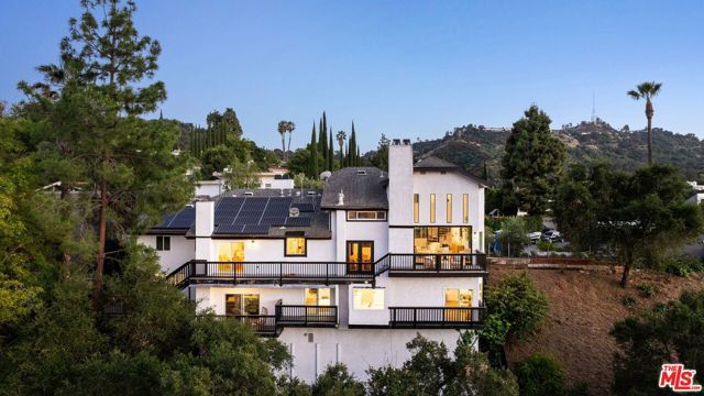 11559 Dona Teresa Drive, Studio City (los Angeles), CA 91604