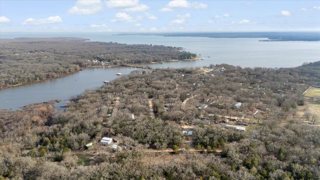 813 Wood Duck Terrace, Quinlan, TX 75474