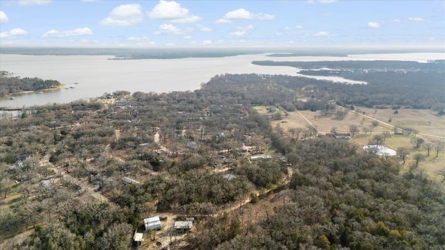 813 Wood Duck Terrace, Quinlan, TX 75474