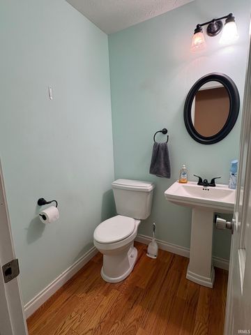 2116 Winn Place, Mishawaka, IN 46544