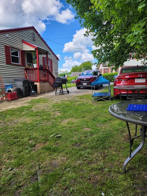 18 Pond St, Gardner, MA 01440