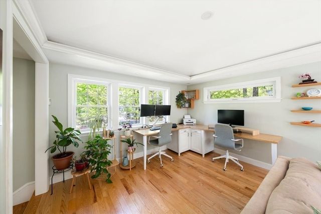 9 Running Brook Cir, Ashland, MA 01721