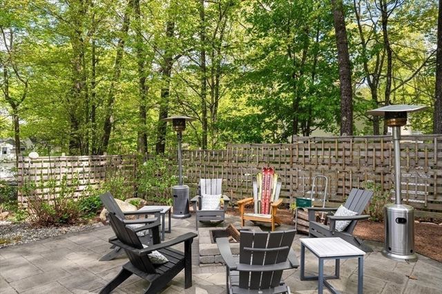 9 Running Brook Cir, Ashland, MA 01721