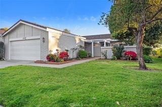 3289 San Amadeo C, Laguna Woods, CA 92637