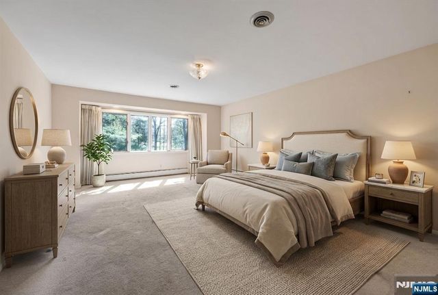 400C Bromley Place 4003, Wyckoff, NJ 07481