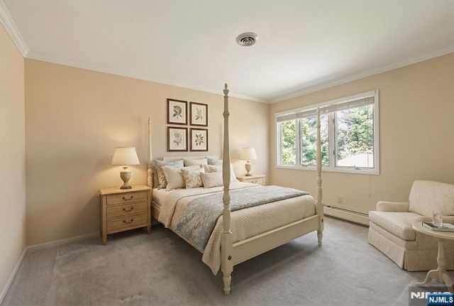 400C Bromley Place 4003, Wyckoff, NJ 07481