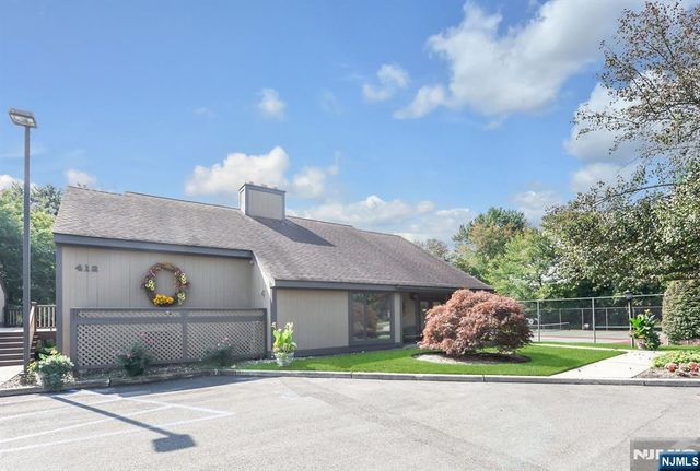 400C Bromley Place 4003, Wyckoff, NJ 07481