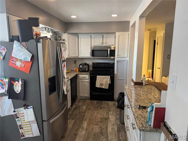 11922 Gravois Road 15, St Louis, MO 63127