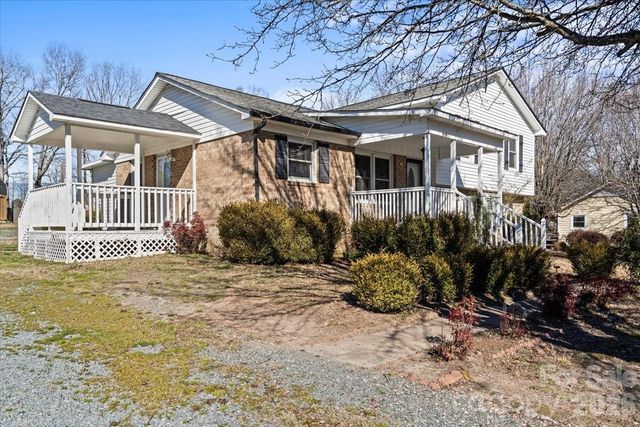 309 catawba Circle, Matthews, NC 28104