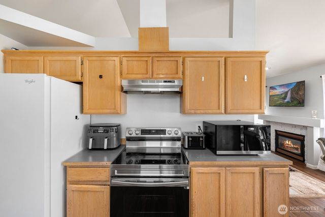 23008 56th Avenue E, Spanaway, WA 98387