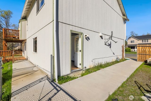 23008 56th Avenue E, Spanaway, WA 98387