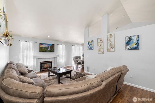 23008 56th Avenue E, Spanaway, WA 98387