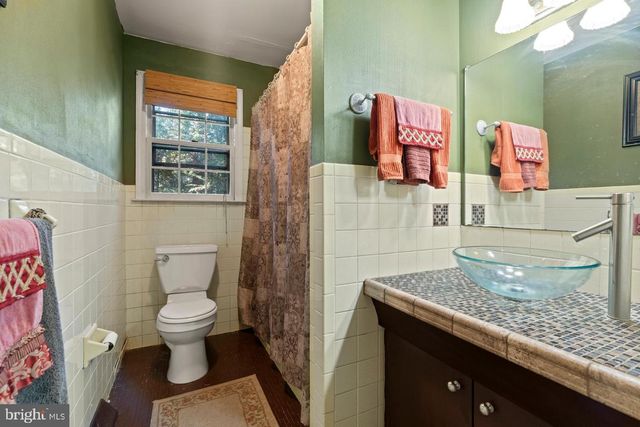 187 S LAKESIDE DR E, Medford, NJ 08055