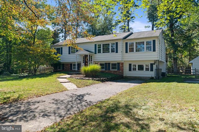 187 S LAKESIDE DR E, Medford, NJ 08055
