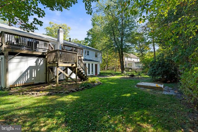 187 S LAKESIDE DR E, Medford, NJ 08055