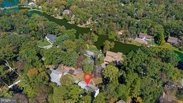 187 S LAKESIDE DR E, Medford, NJ 08055