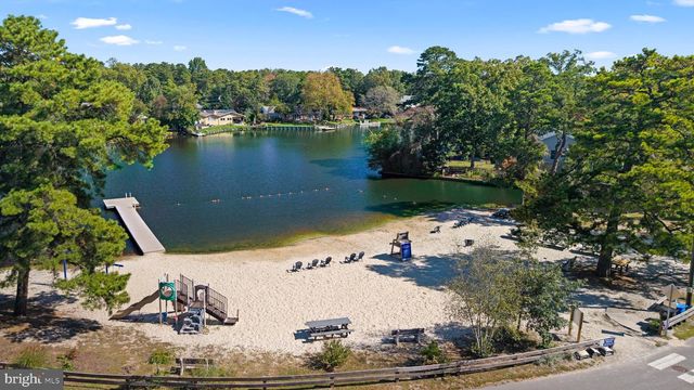 187 S LAKESIDE DR E, Medford, NJ 08055