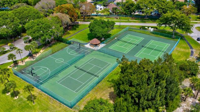 1235 NW 21st Terrace, Delray Beach, FL 33445