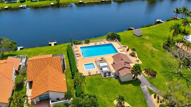 1235 NW 21st Terrace, Delray Beach, FL 33445