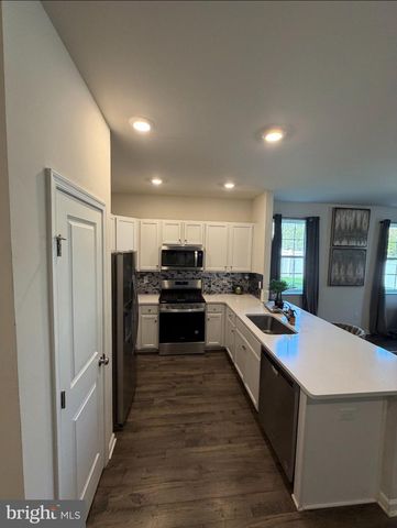 120 SICKLER CT, Sicklerville, NJ 08081