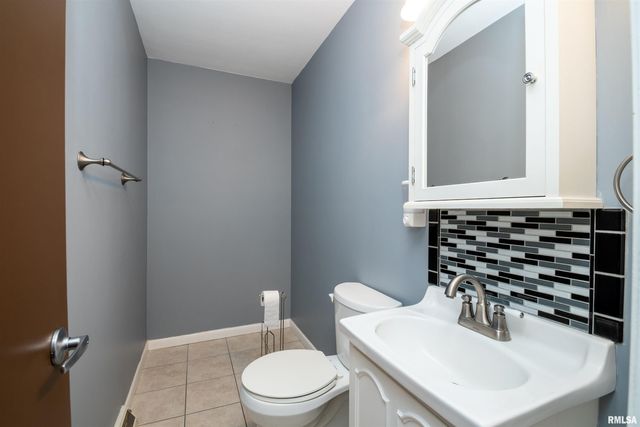 6009 W SIOUX Trail, Bartonville, IL 61607