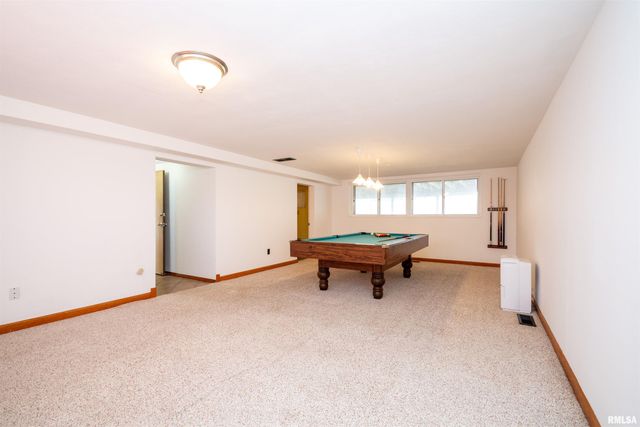 6009 W SIOUX Trail, Bartonville, IL 61607