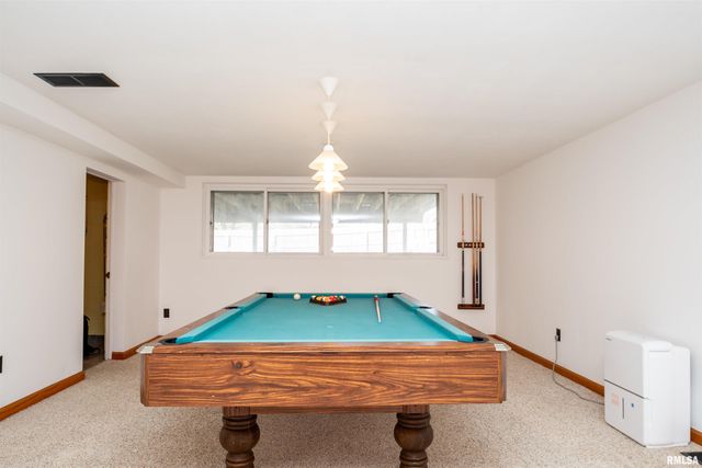 6009 W SIOUX Trail, Bartonville, IL 61607