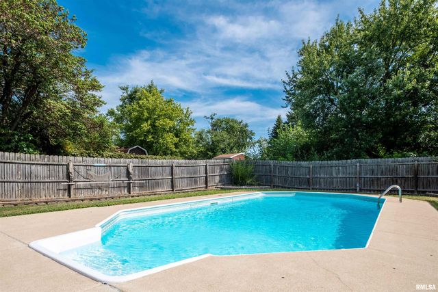 6009 W SIOUX Trail, Bartonville, IL 61607