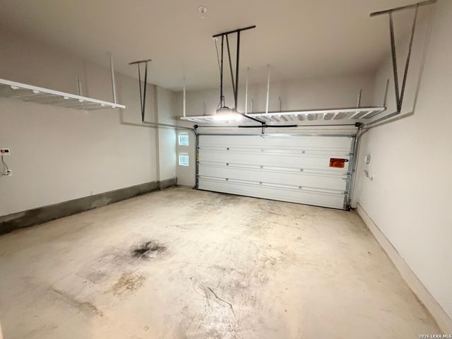 5843 Whitby Rd Unit 30, San Antonio, TX 78240