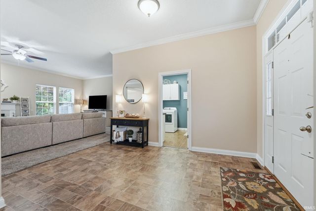 2608 W Brayston Way, Muncie, IN 47304