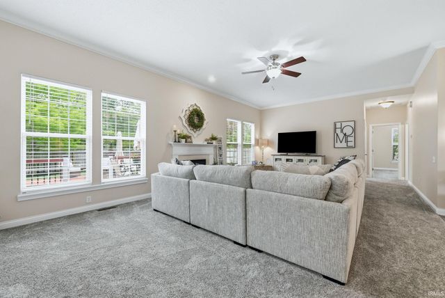 2608 W Brayston Way, Muncie, IN 47304