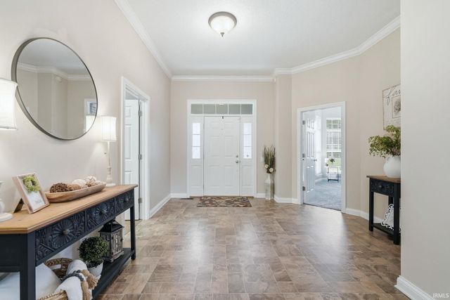 2608 W Brayston Way, Muncie, IN 47304