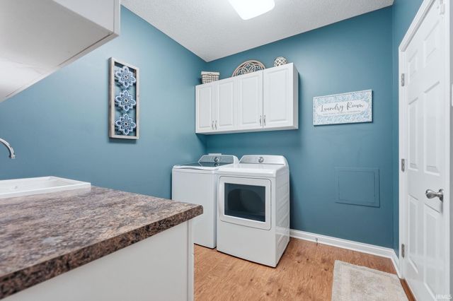 2608 W Brayston Way, Muncie, IN 47304