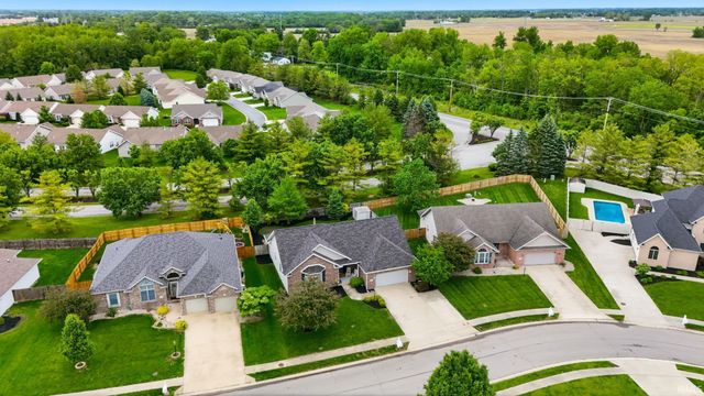 2608 W Brayston Way, Muncie, IN 47304
