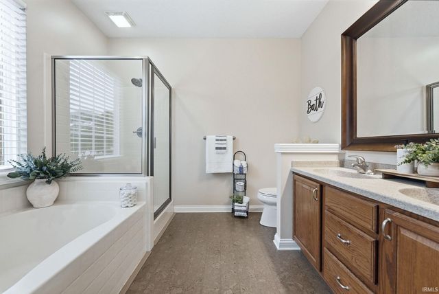 2608 W Brayston Way, Muncie, IN 47304